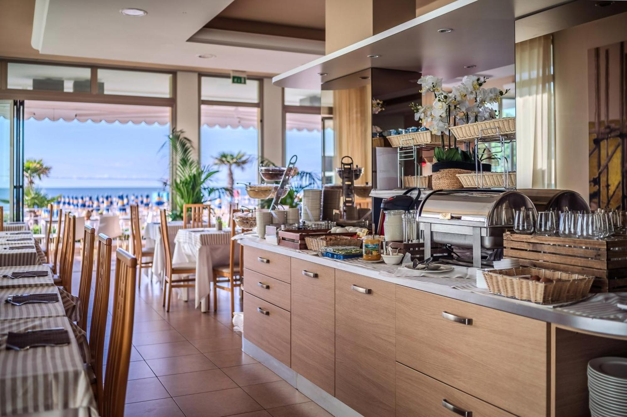 Hotel Orizzonte Lido di Jesolo Eksteriør billede